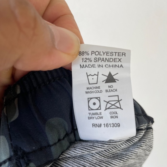 Dixxon Flannel Co Camo Lined Drawstring Athletic Shorts - Picture 11 of 11